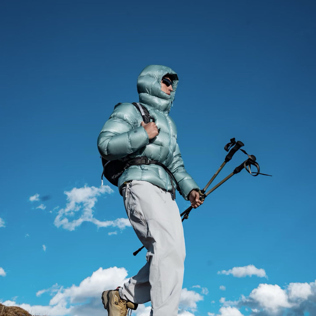 Winter Hooded 1000 Fill Power Water-Repellent Goose Down Lightweight Insulated Outdoor Jacket for Men and Women Unisex Warm  Water-proof with Pocket 1000FP