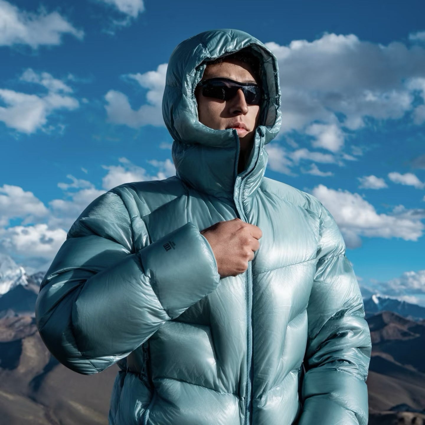 Winter Hooded 1000 Fill Power Water-Repellent Goose Down Lightweight Insulated Outdoor Jacket for Men and Women Unisex Warm  Water-proof with Pocket 1000FP