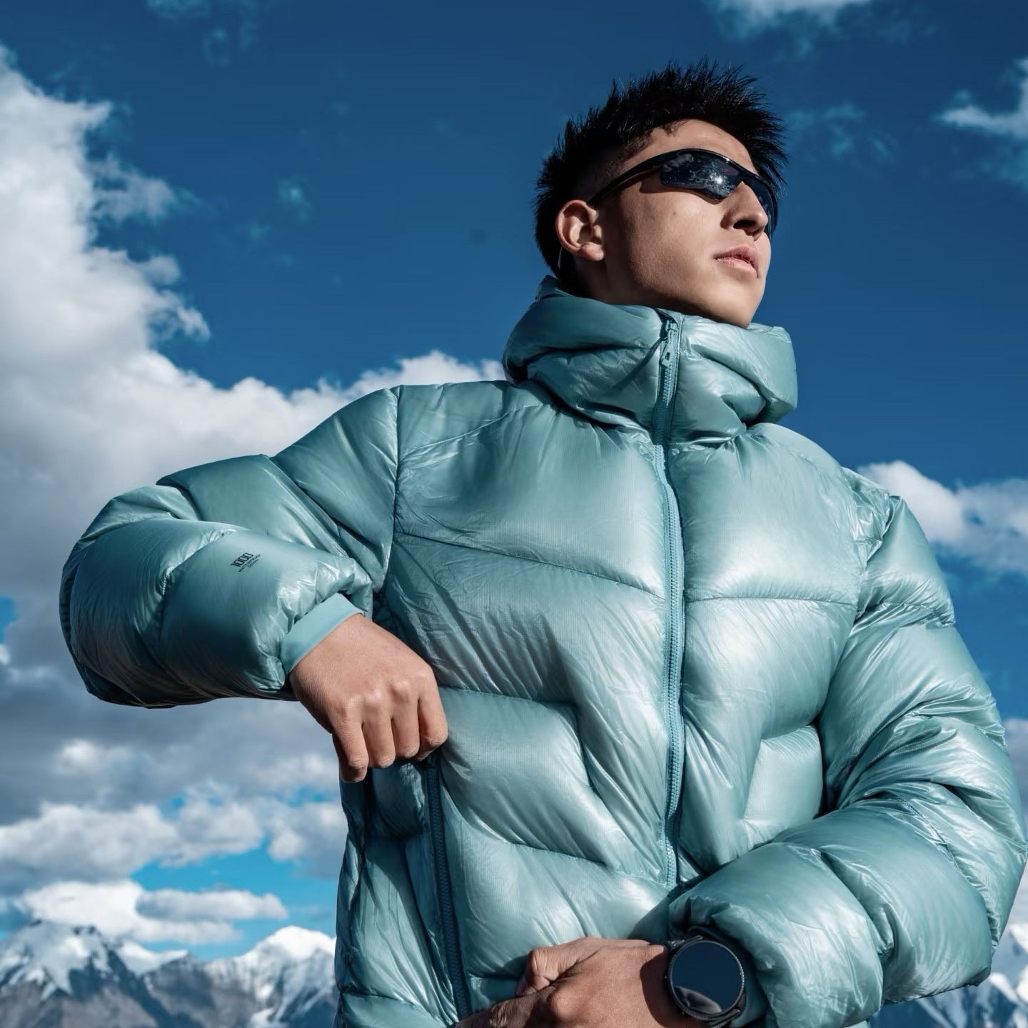 Winter Hooded 1000 Fill Power Water-Repellent Goose Down Lightweight Insulated Outdoor Jacket for Men and Women Unisex Warm  Water-proof with Pocket 1000FP