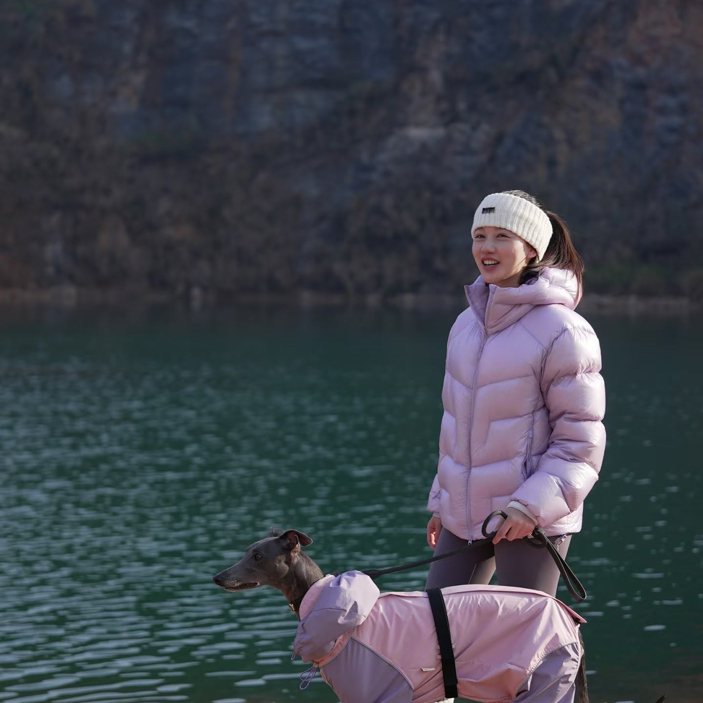 Winter Hooded 1000 Fill Power Water-Repellent Goose Down Lightweight Insulated Outdoor Jacket for Men and Women Unisex Warm  Water-proof with Pocket 1000FP
