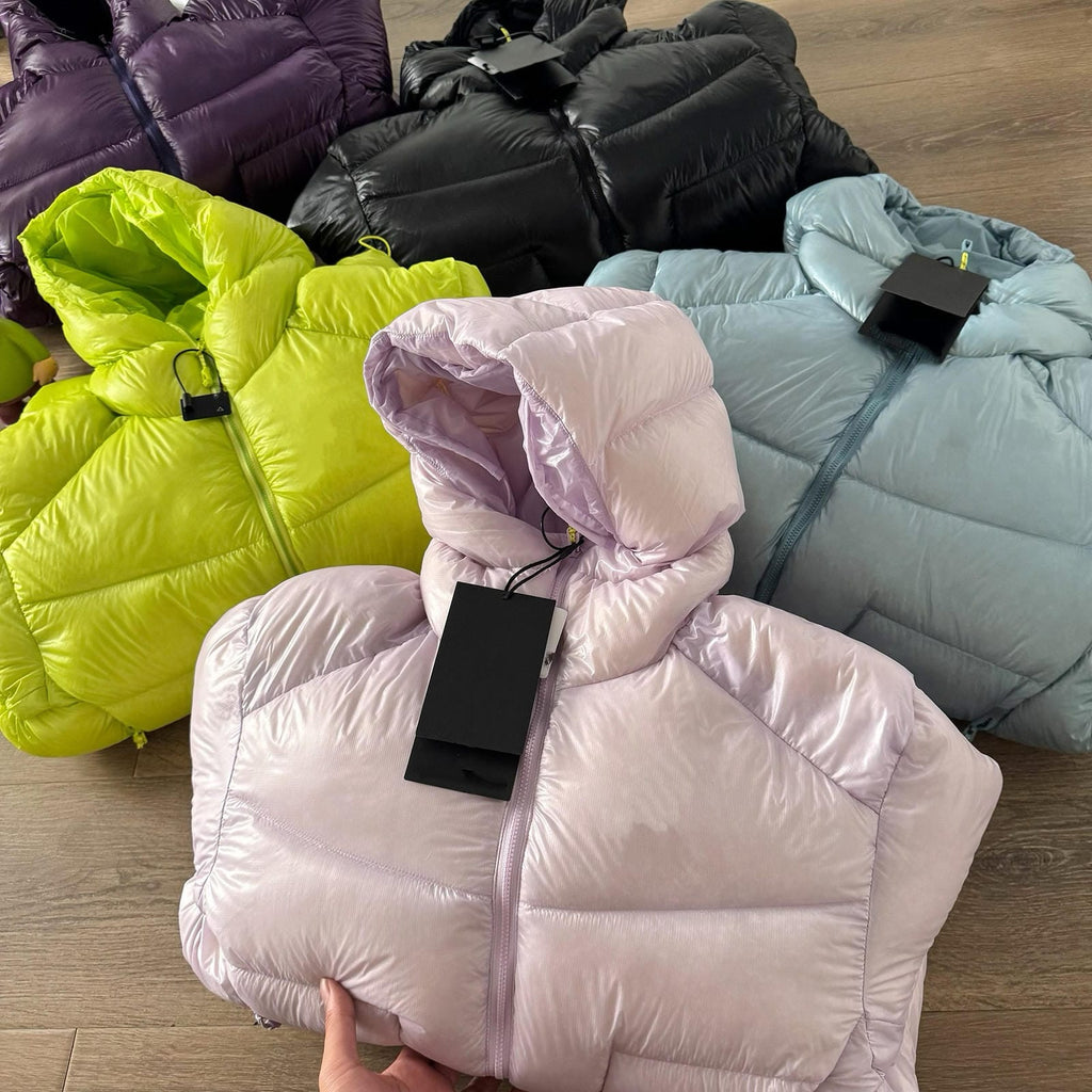 Winter Hooded 1000 Fill Power Water-Repellent Goose Down Lightweight Insulated Outdoor Jacket for Men and Women Unisex Warm  Water-proof with Pocket 1000FP