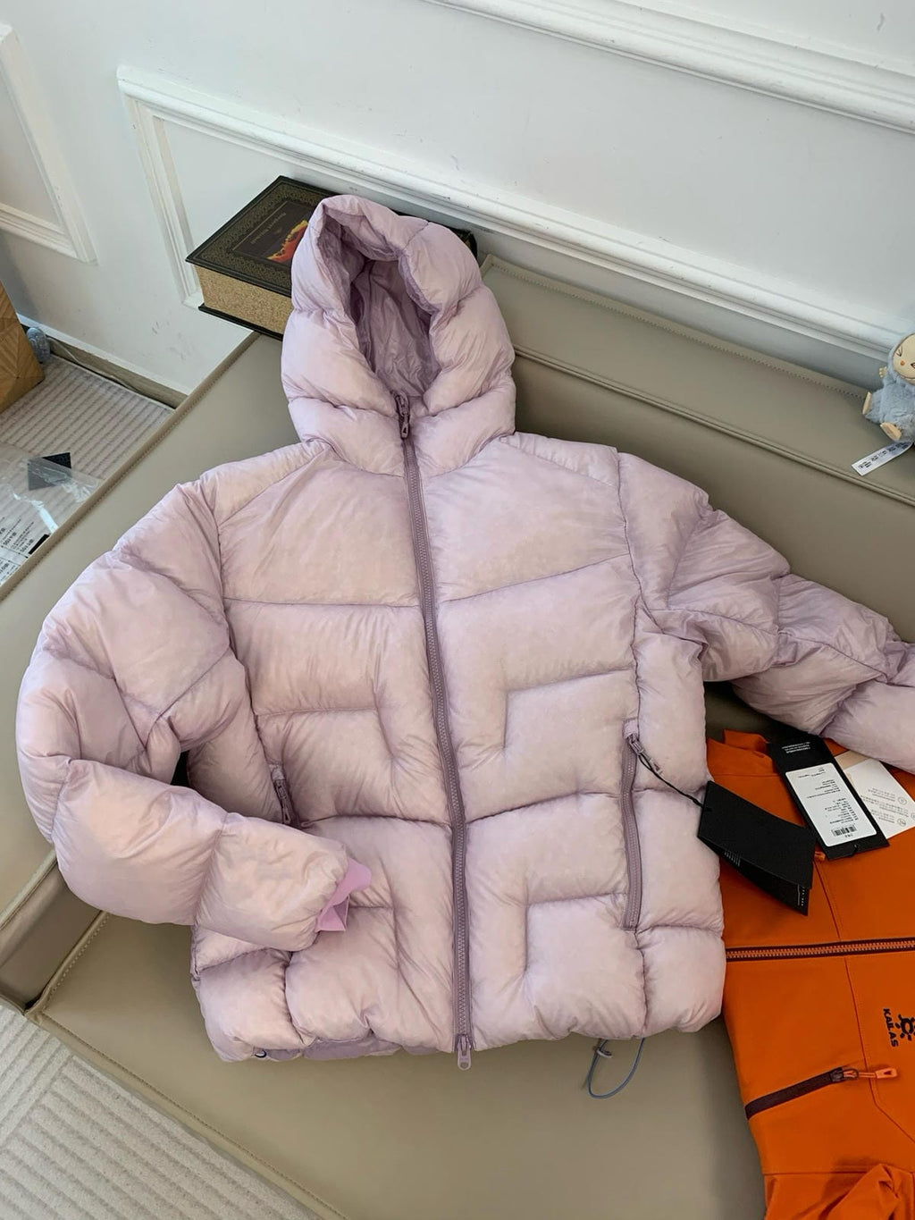 Winter Hooded 1000 Fill Power Water-Repellent Goose Down Lightweight Insulated Outdoor Jacket for Men and Women Unisex Warm  Water-proof with Pocket 1000FP