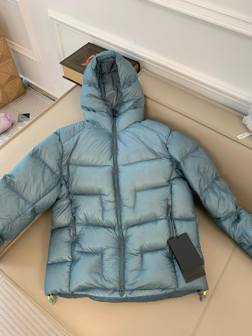 Winter Hooded 1000 Fill Power Water-Repellent Goose Down Lightweight Insulated Outdoor Jacket for Men and Women Unisex Warm  Water-proof with Pocket 1000FP
