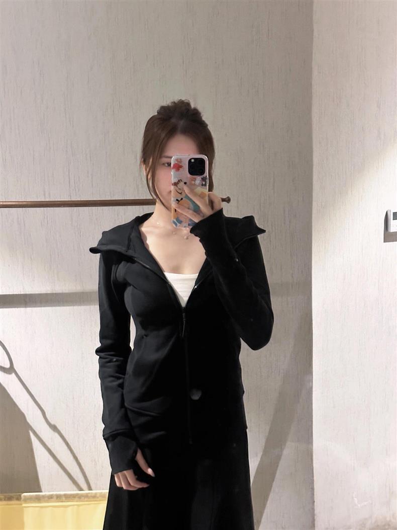 Women’s Slim Fit Thermal Fleece Hoodie 3D Ergonomic Jacket with Side Ribbed Panels Snatched Waist Workout Top for Gym, Yoga & Commute