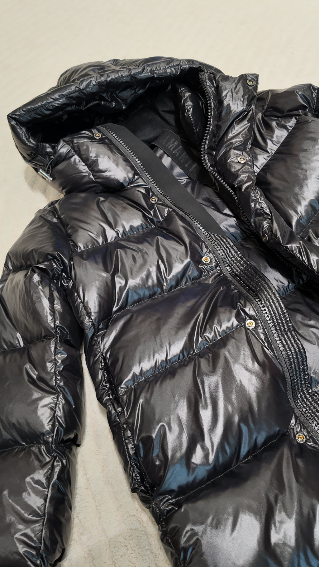 Winter Long Duck Down Jacket With 7 horizontal baffles Hooded Warm Puffy Unisex Black White Grey Easy Clean 850FP model 2360