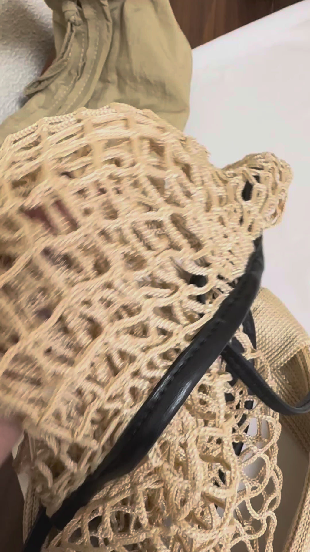 Elegant Beige Woven Mesh Tote Bag For Women Lightweight Shoulder Crossbody