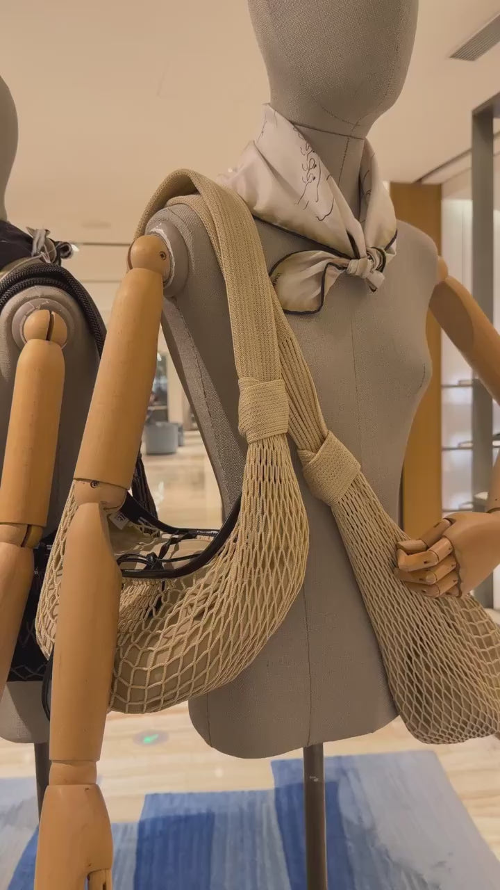 Elegant Beige Woven Mesh Tote Bag For Women Lightweight Shoulder Crossbody