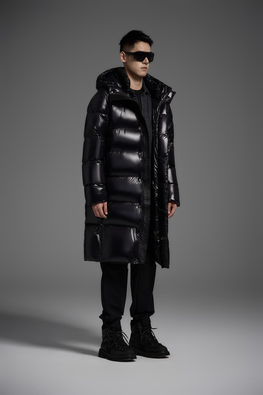 Winter Long Duck Down Jacket With 7 horizontal baffles Hooded Warm Puffy Unisex Black White Grey Easy Clean 850FP model 2360